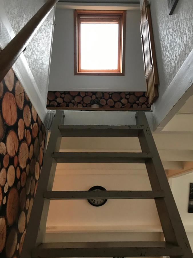 Villa Heavenly Renovated Cabin Near Pittoresque Durbuy - Whistler Extérieur photo